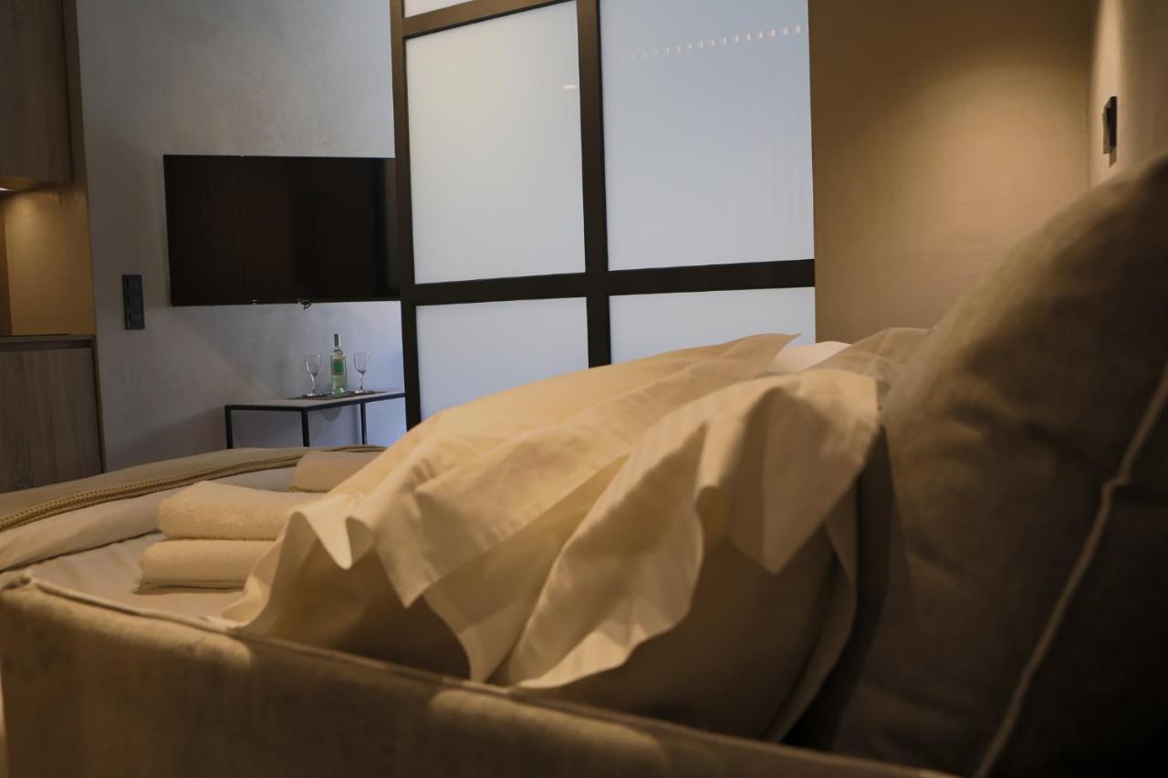 Athens Lux Casa, Urban Eco Suites Ngoại thất bức ảnh